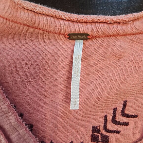 Free People Peach Pink Long Sleeve Top With Embroidered Pattern size small - Picture 5 of 10